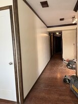 Building Photo - 102 Delancy St