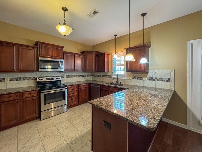 Building Photo - 2900 Blackwater Ct