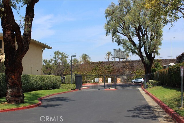 Building Photo - 17272 Nisson Rd