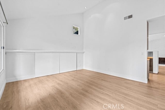 Building Photo - 15062 Lorenat St