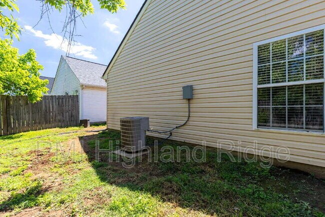 Building Photo - 3128 Penn Meade Way