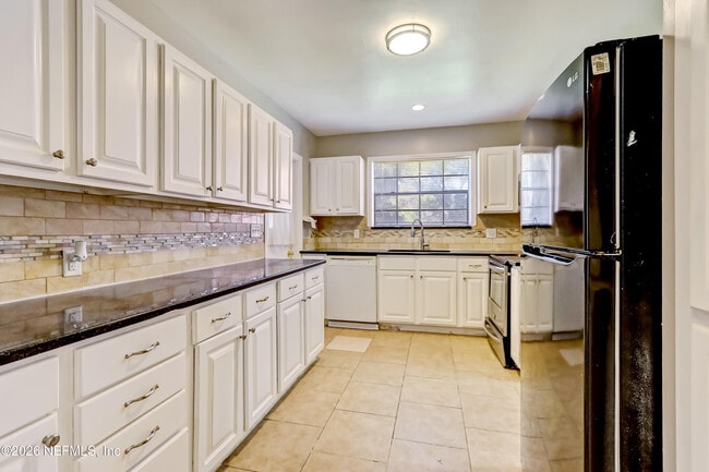 Building Photo - 3116 Belden Cir