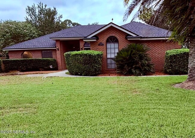 Primary Photo - 13056 Clearbrook Ct