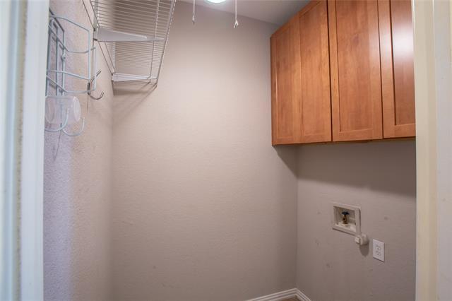 Building Photo - 956 Avondale Ln