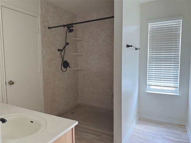 Building Photo - 4112 Cisco Valley Dr