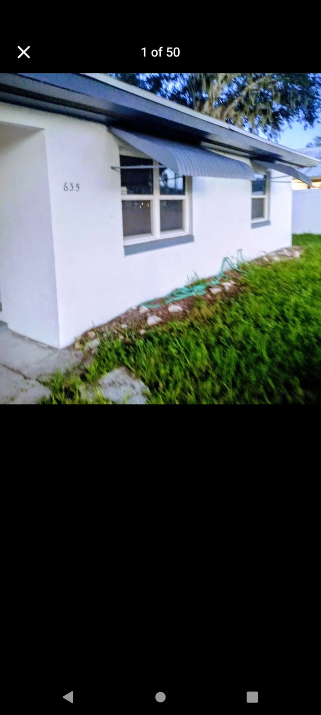 Building Photo - 635 N Nova Rd