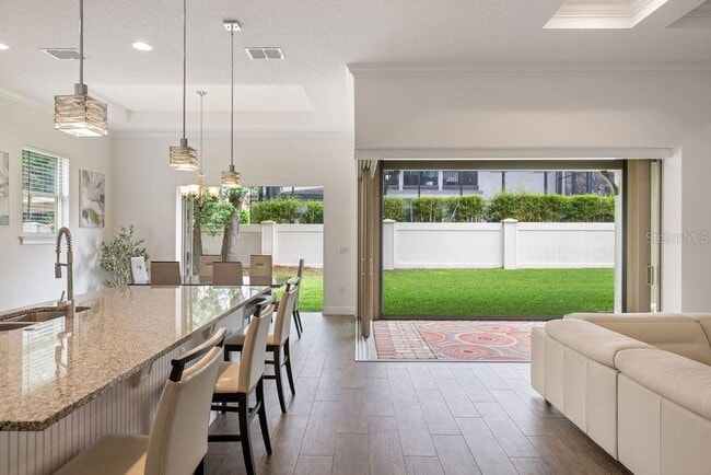 Building Photo - 706 Canopy Estate Dr