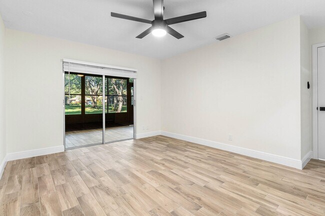 Building Photo - 22289 Timberly Dr