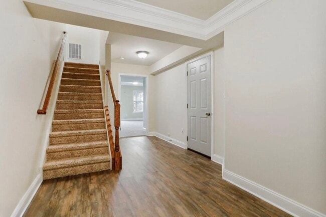 Building Photo - 229 Whitley