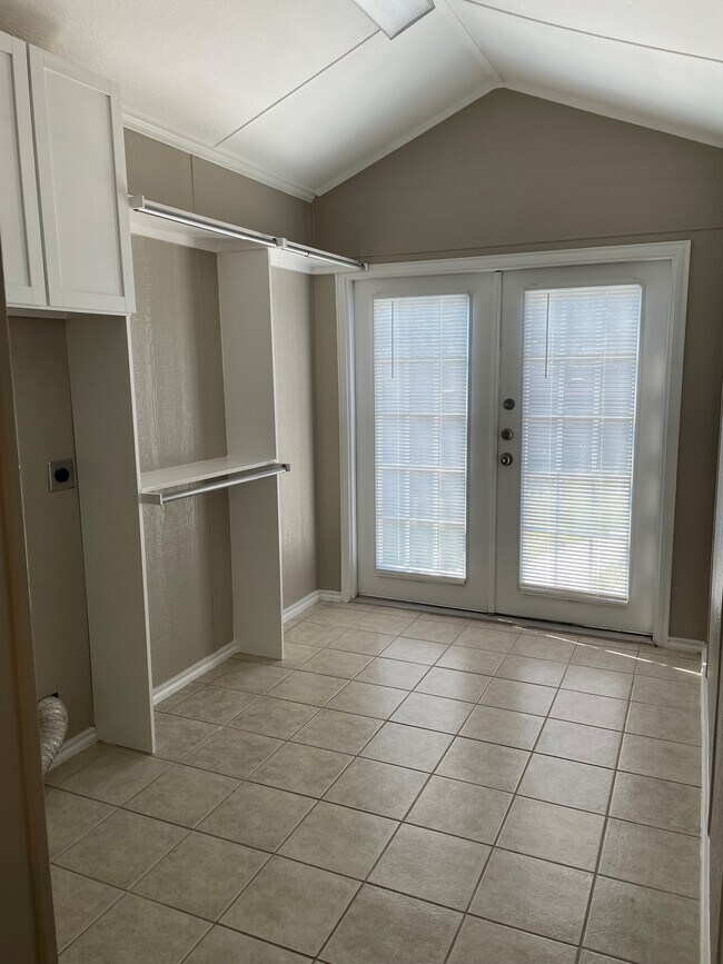 Laundry Room w/Full Size Washer/Dryer Hookups - 10221 Galway Dr