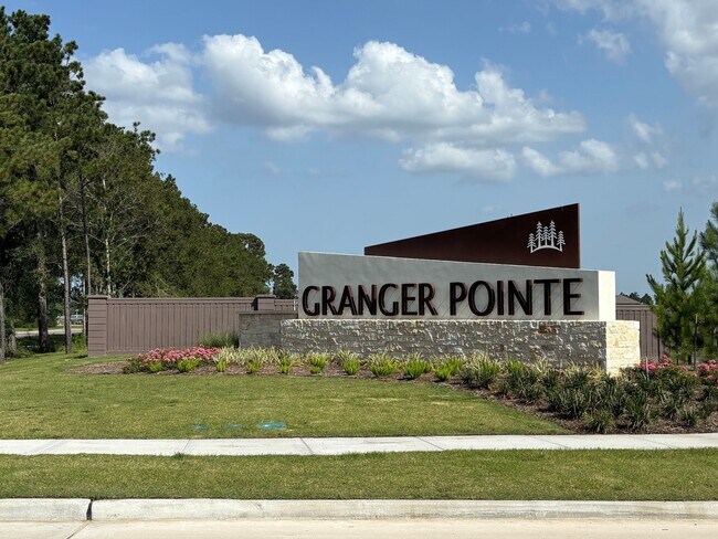 Building Photo - 14150 Granger Pointe Ln