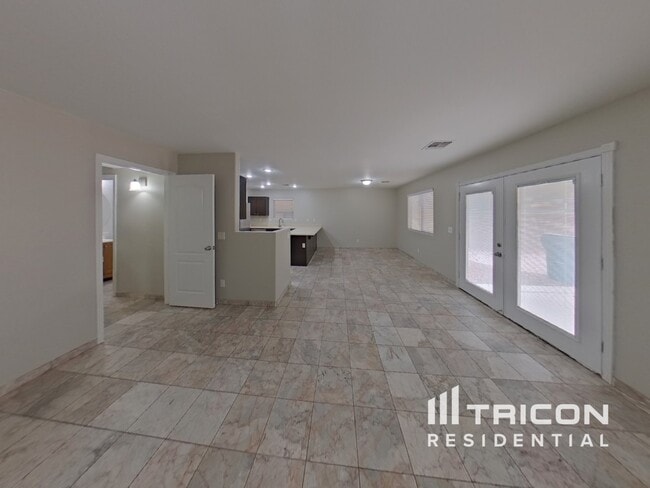 Building Photo - 42028 W Sunland Dr