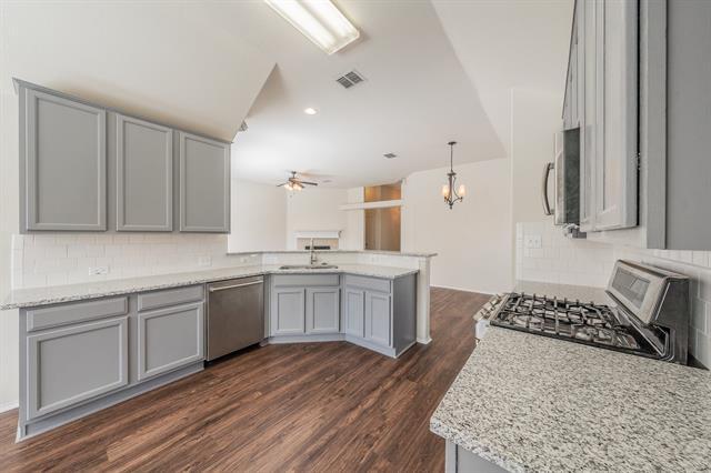 Building Photo - 2612 Redcedar Dr