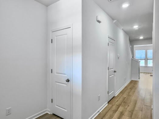 Building Photo - 481 Trotters Ln