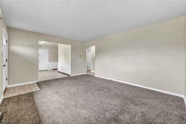 Building Photo - 15 Filmore Ave