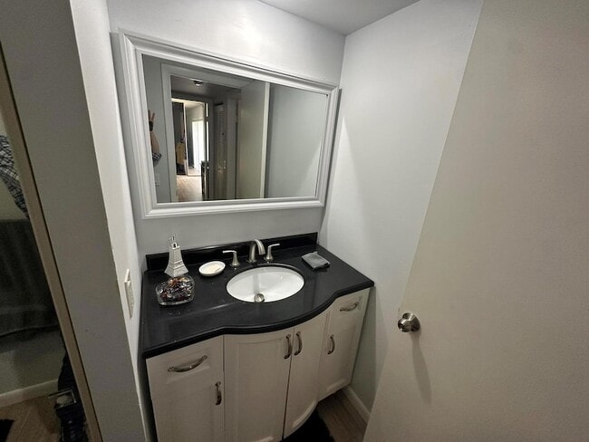 Building Photo - 246 Charter Way