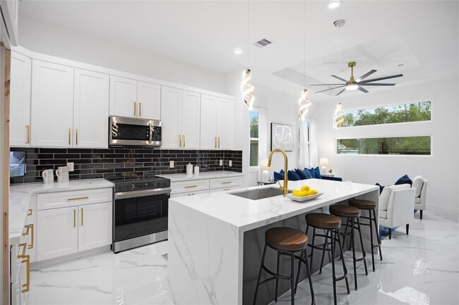 Building Photo - 5125 Doolittle Blvd