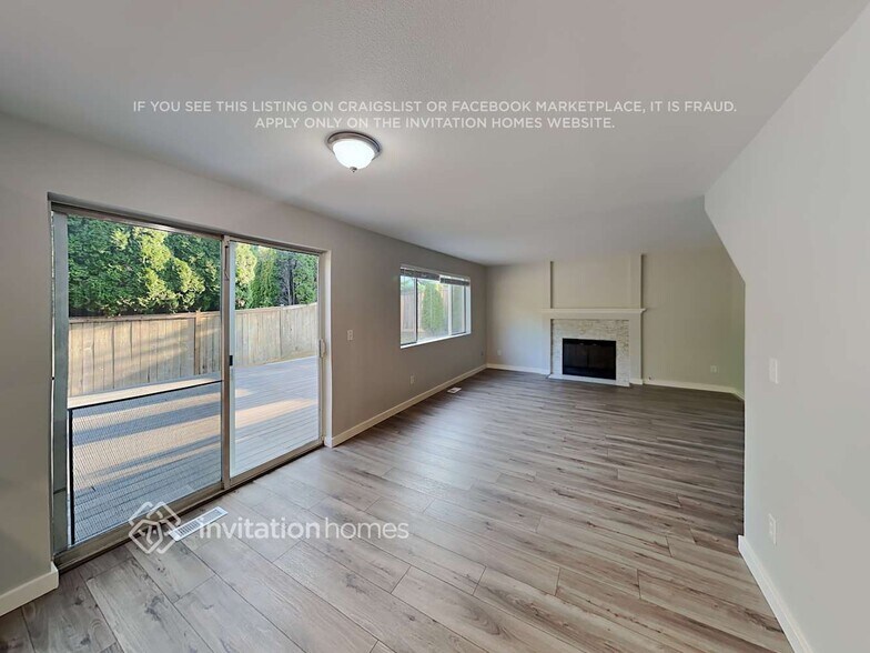 Building Photo - 6406 86th St Ct E