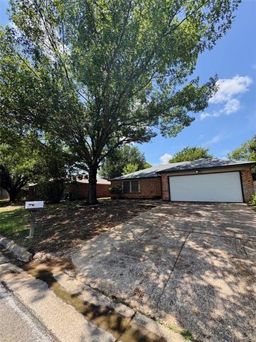 Primary Photo - 6226 Big Springs Dr