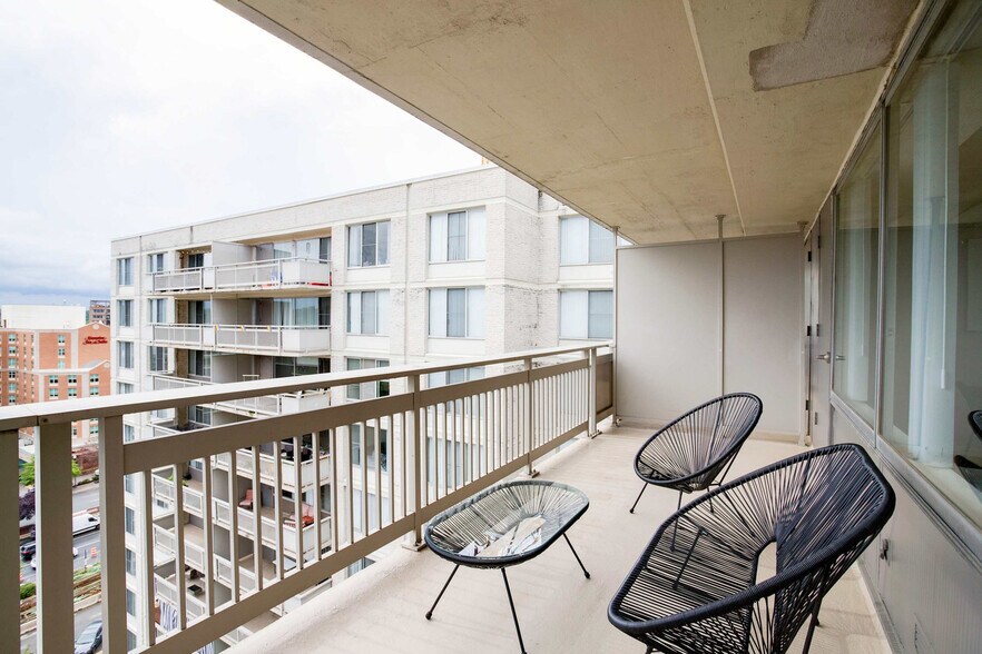 Building Photo - 2111 Richmond Hwy