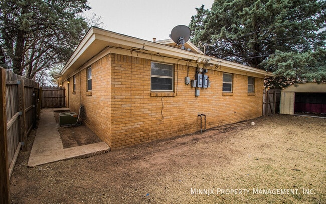 Building Photo - 1602 58th St