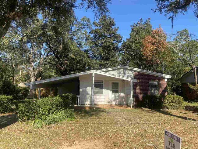 Primary Photo - 2706 Boatner St