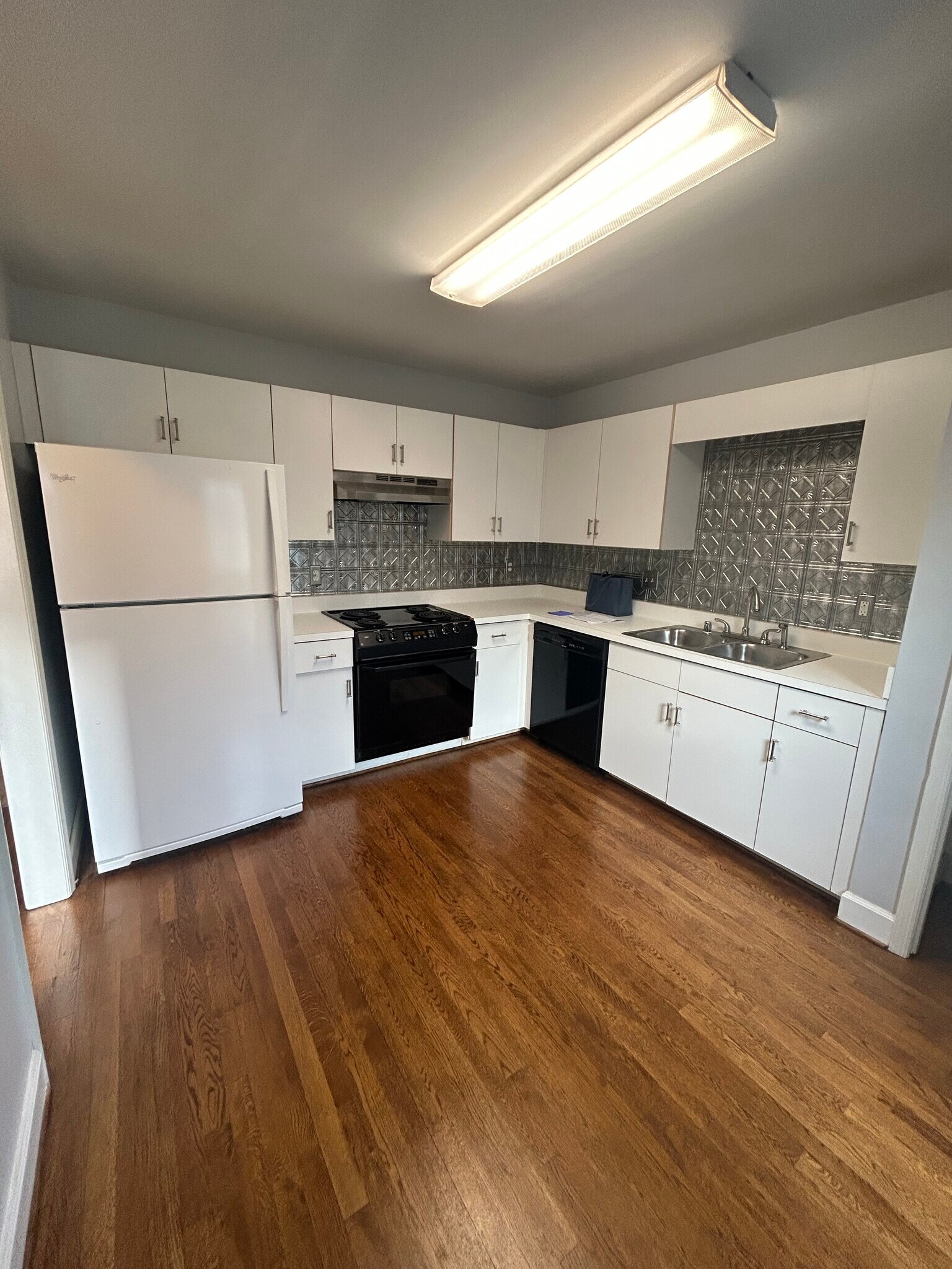 Building Photo - 1212 Chason Dr