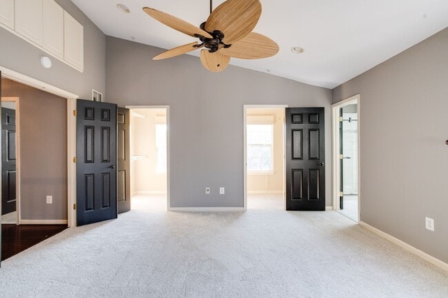 Building Photo - 1730 Bluffs Island Ct