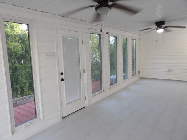 Building Photo - 5040 Capulet Cir