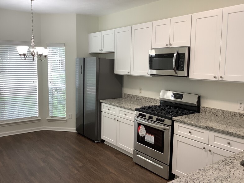 Building Photo - 3340 Zubin Ln