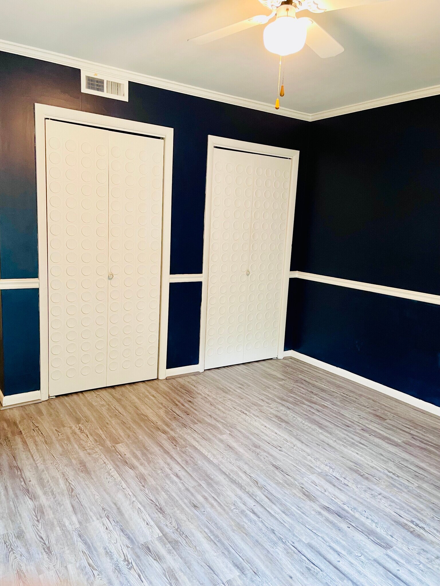 bedroom 2 - 5260 Crossbow Cir