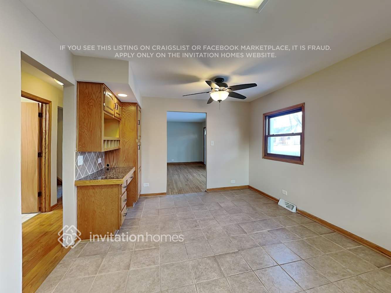 Building Photo - 9318 S 78th Ave