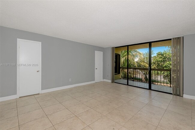 Building Photo - 20536 NE 6th Ct