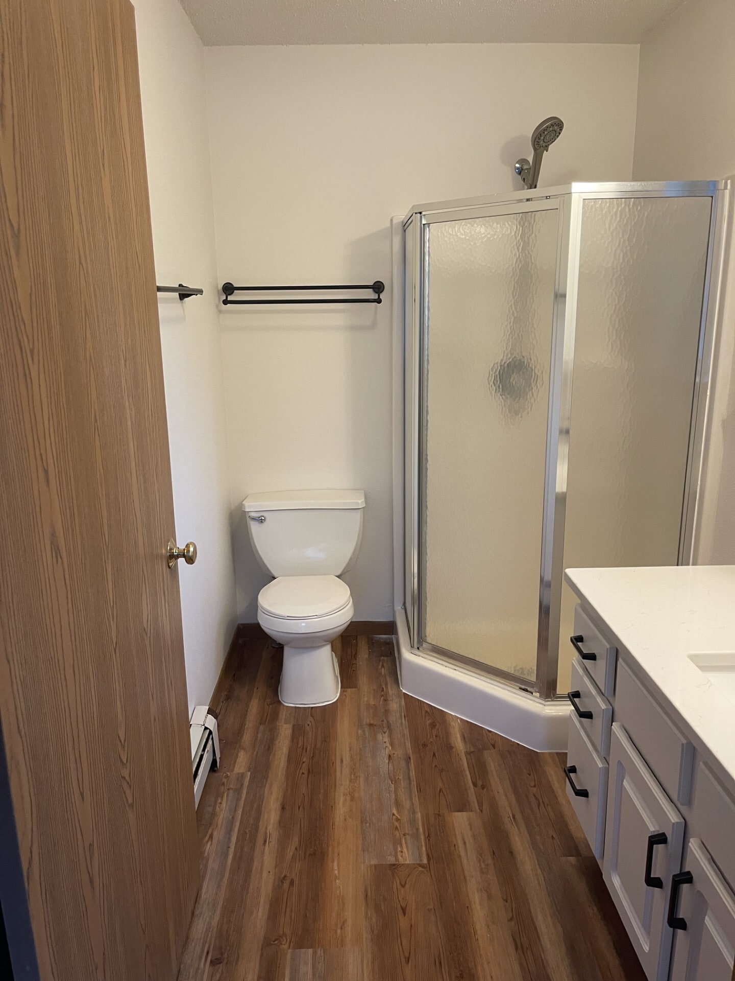 Master Bath - 10514 Gull Point Rd