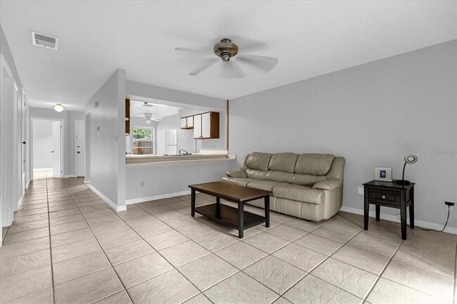Building Photo - 10001 Bynum Ct