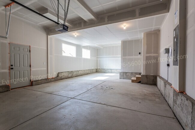 Building Photo - 1339 84th Ave Ct