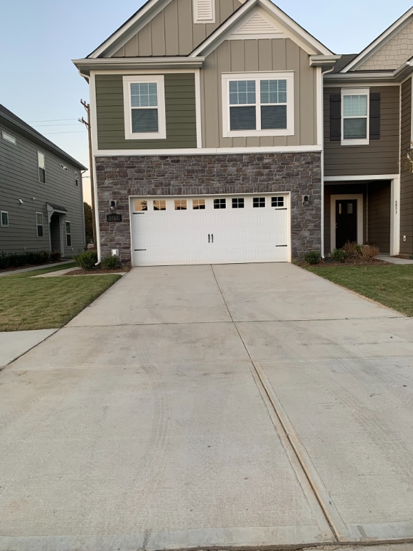 Primary Photo - 8138 Ramsburg Dr