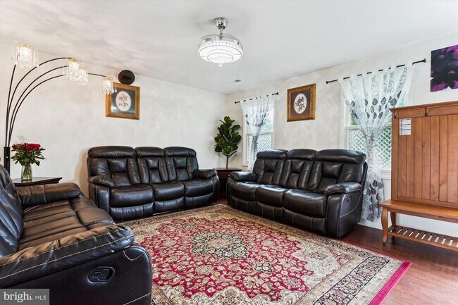 Building Photo - 5200 Sweet Gum Terrace