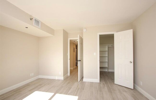 Building Photo - 3525 Sage Rd