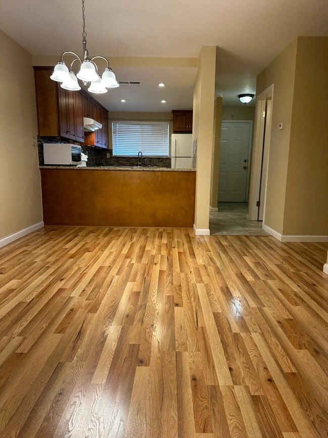 Building Photo - Stunning Condo in Turlock available for im...