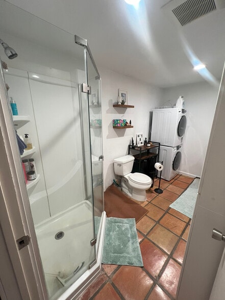 Bath - 5512 Cathedral Oaks Rd