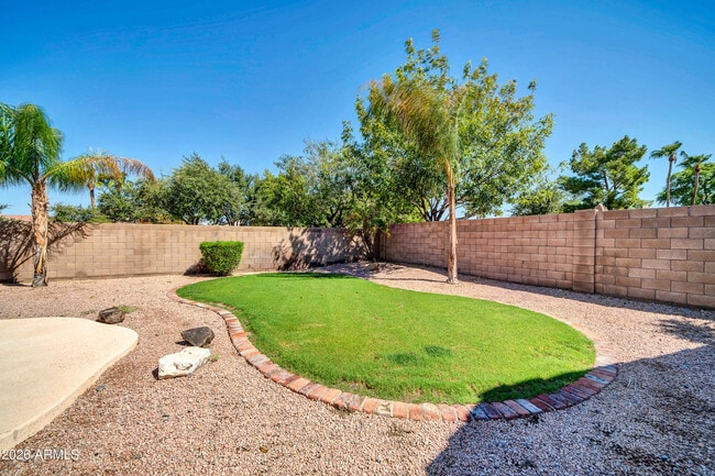 Building Photo - 6434 W Kristal Way