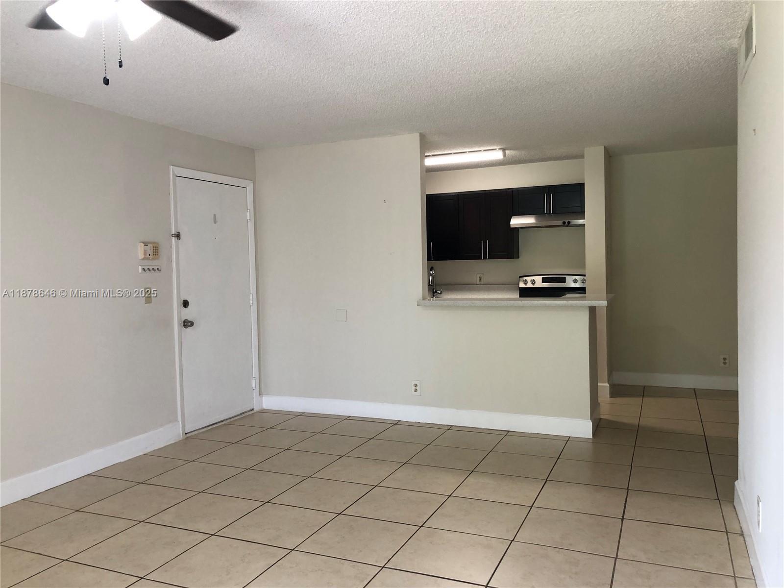 Building Photo - 10757 Cleary Blvd
