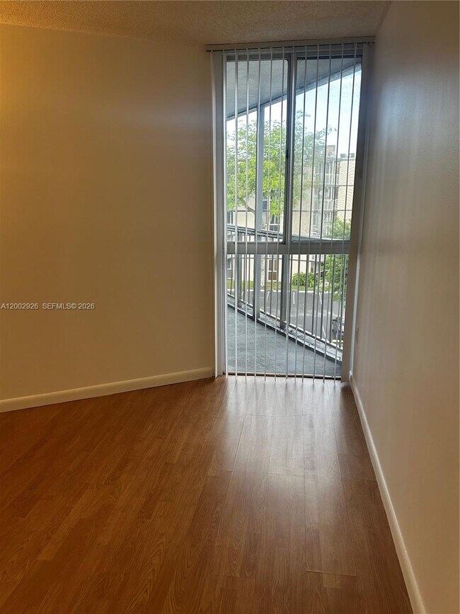 Building Photo - 6955 NW 186th St