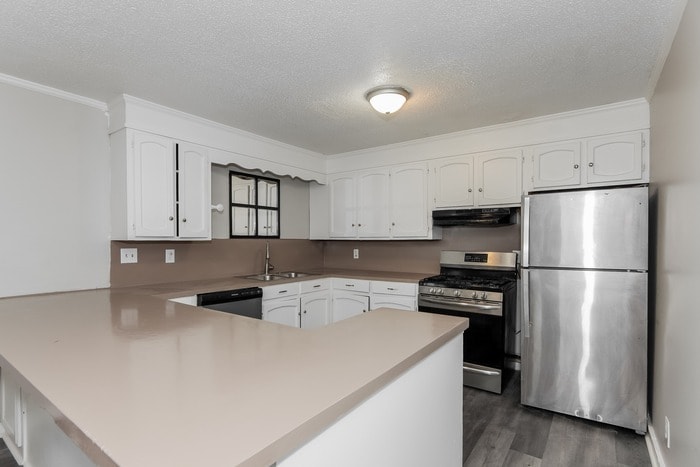 Building Photo - 906 N Broad St