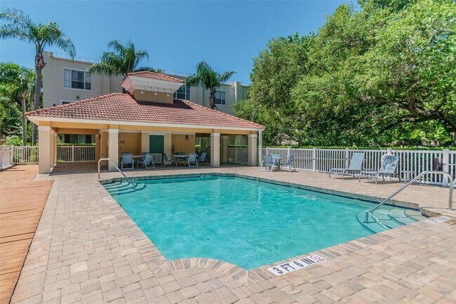 Building Photo - 3183 Bayshore Oaks Dr