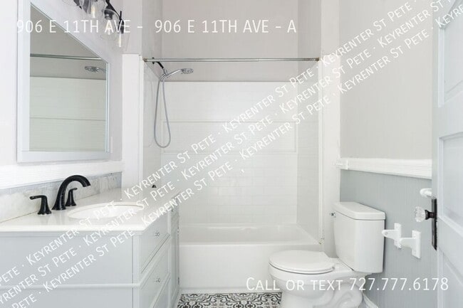 Building Photo - 906 E 11th Ave