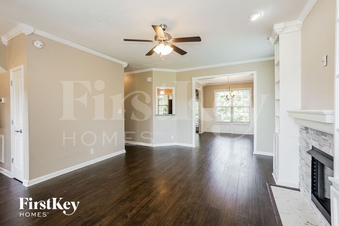 Building Photo - 141 Sycamore Hill Dr