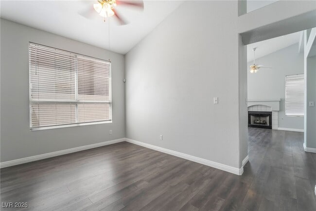 Building Photo - 1734 Talon Ave