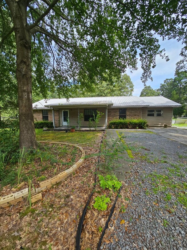 Primary Photo - Home in East End